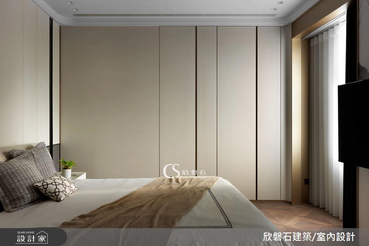 從毛胚到藝術，讓光影與工藝的對話！玄關優雅迎賓、透光奢石過道，打造承載情感的精緻豪邸