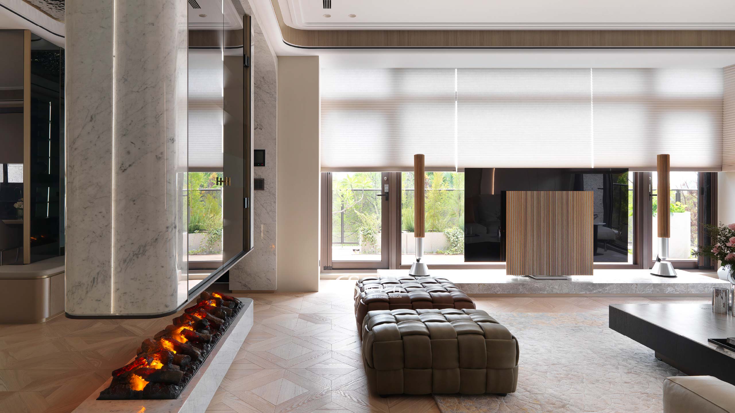 THE MAYFAIR I