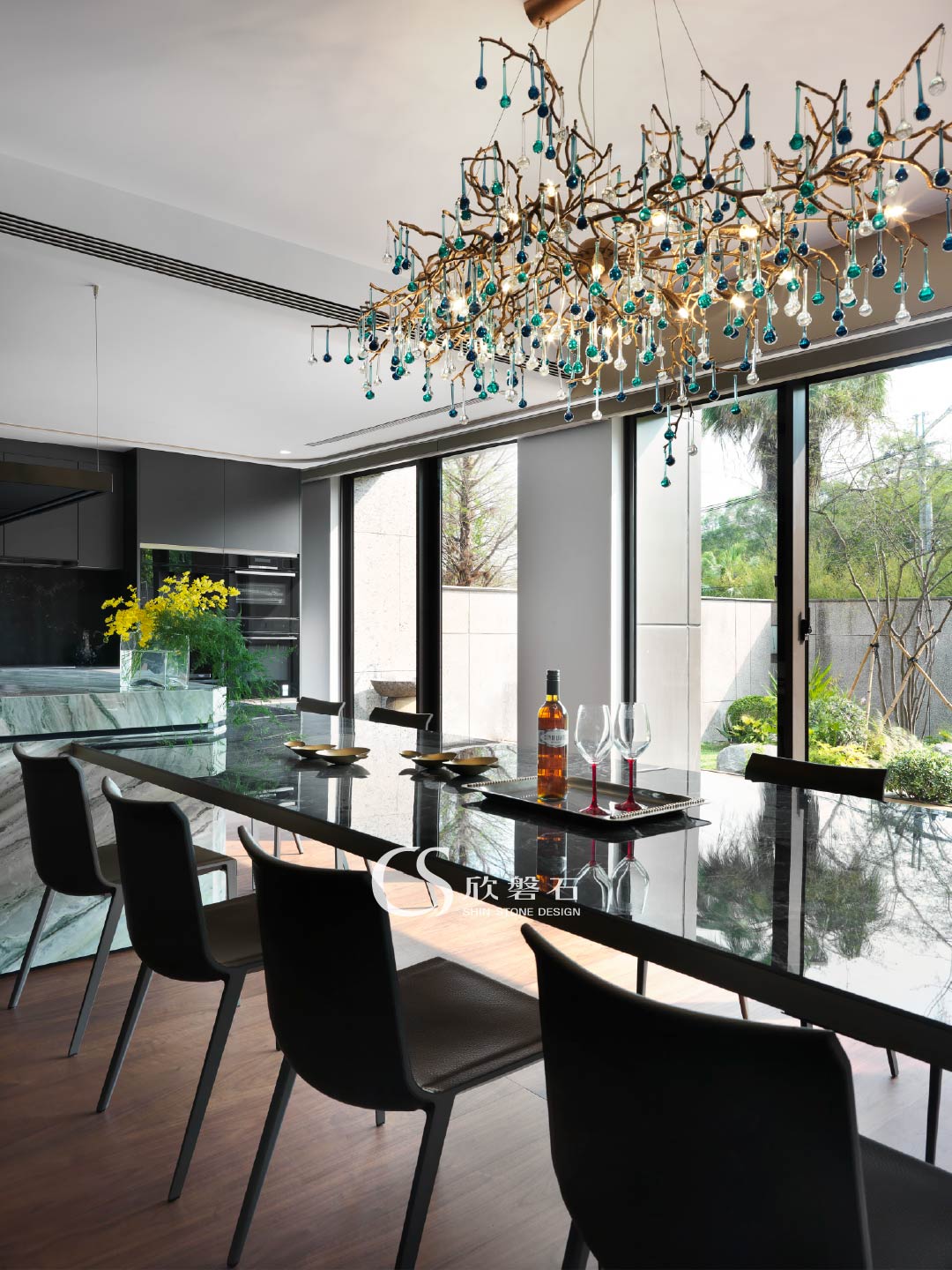 THE MAYFAIR II
