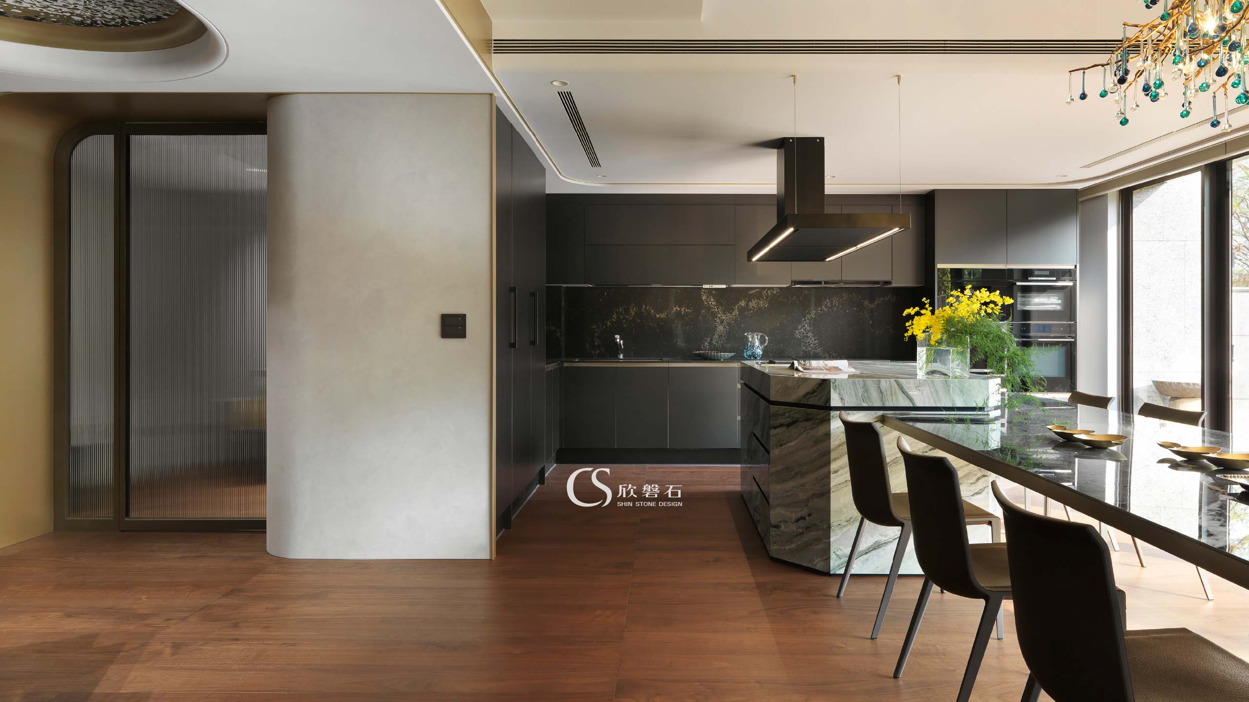 THE MAYFAIR II