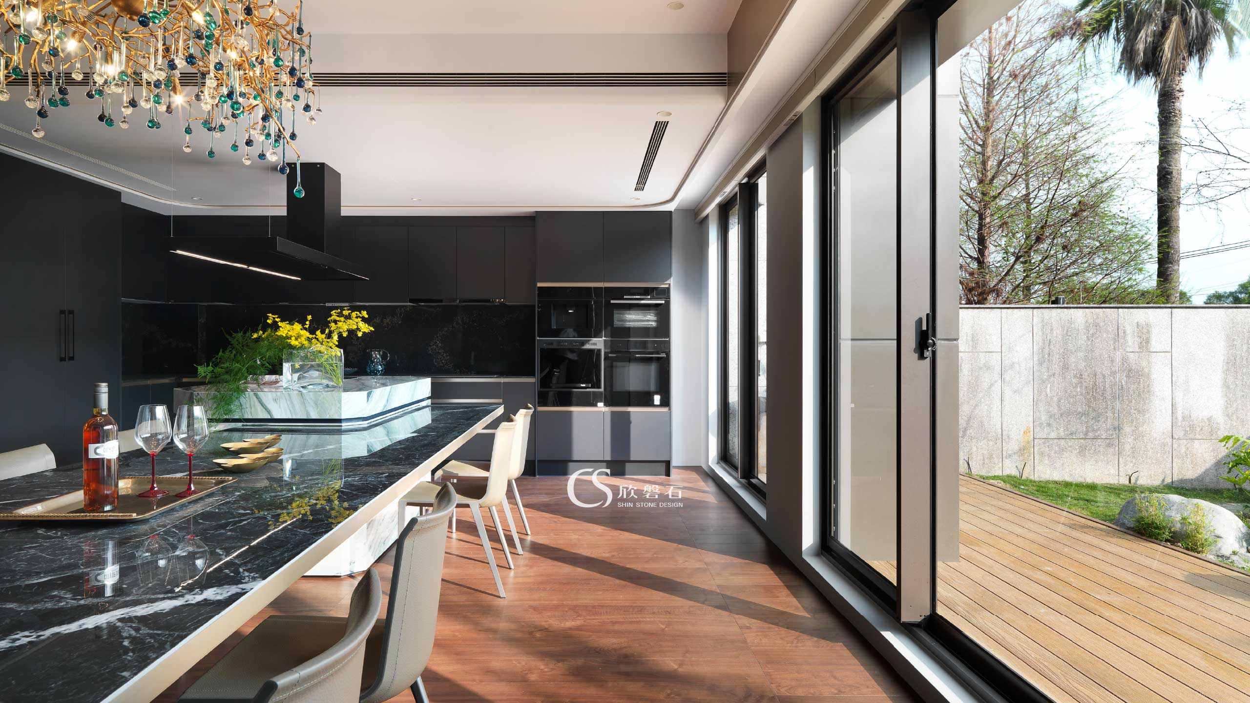 THE MAYFAIR II